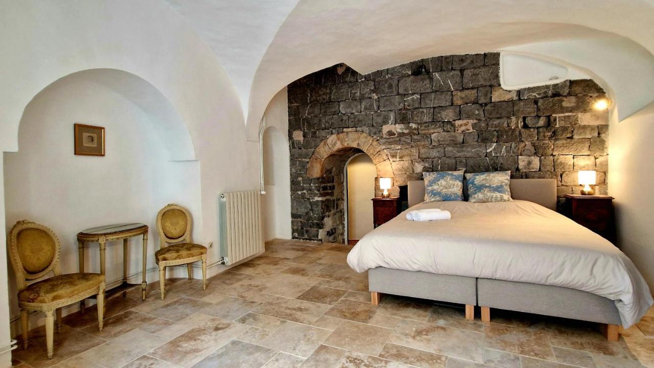Bed and Breakfast La Tour De Pezene Anduze Exterior foto