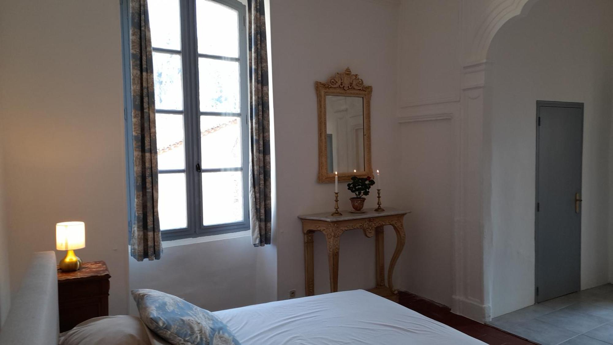 Bed and Breakfast La Tour De Pezene Anduze Zimmer foto