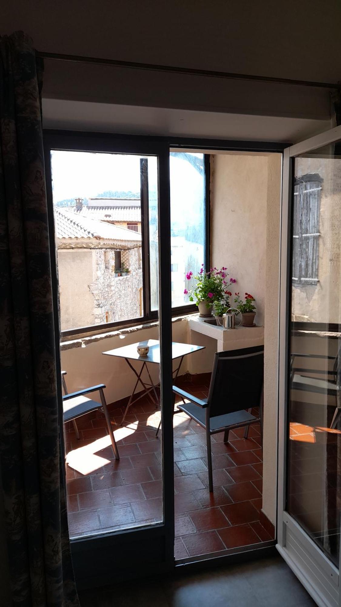 Bed and Breakfast La Tour De Pezene Anduze Zimmer foto