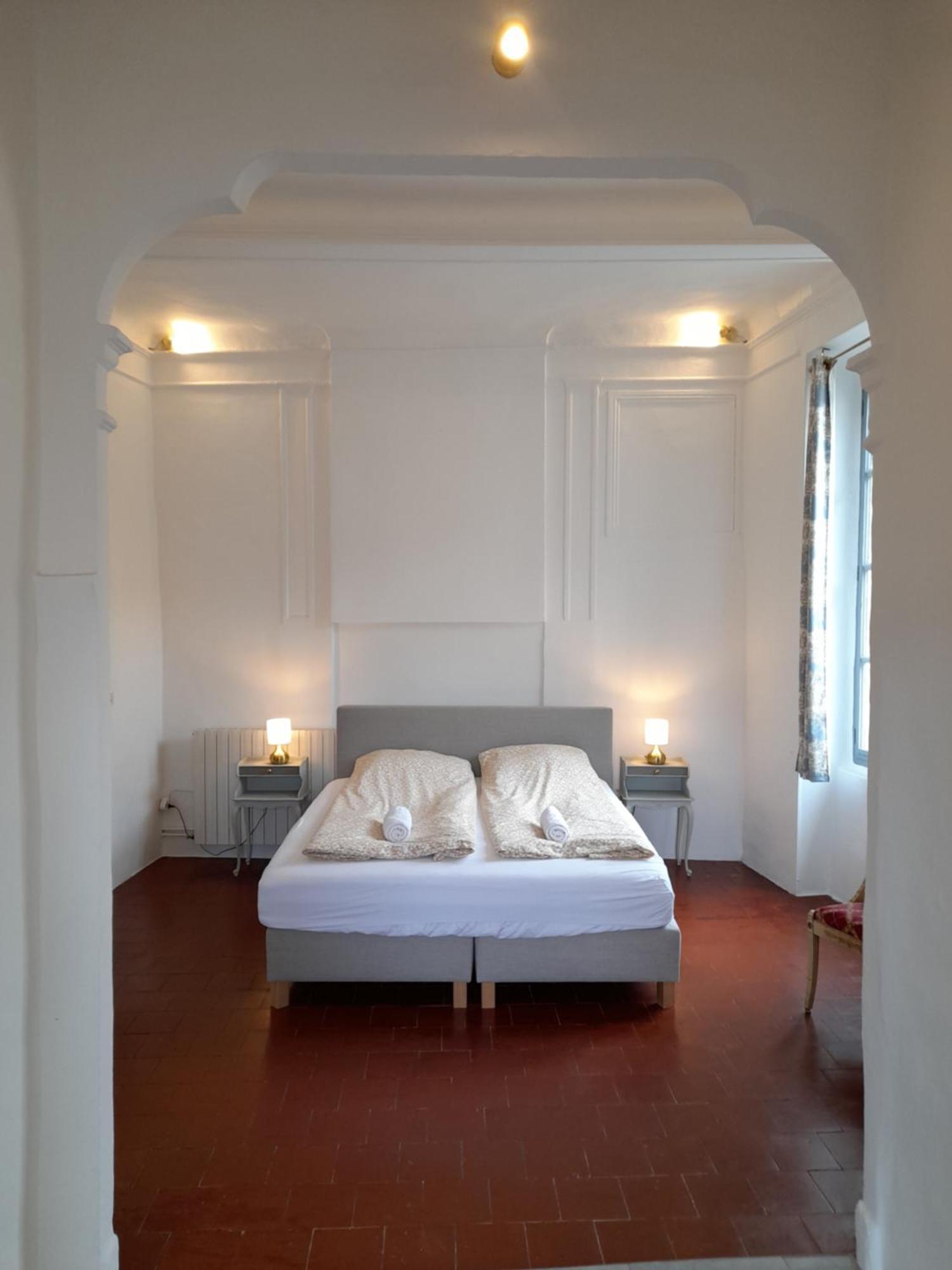 Bed and Breakfast La Tour De Pezene Anduze Zimmer foto