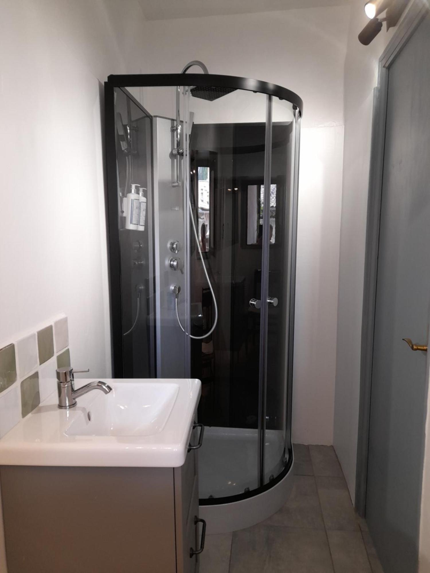 Bed and Breakfast La Tour De Pezene Anduze Zimmer foto